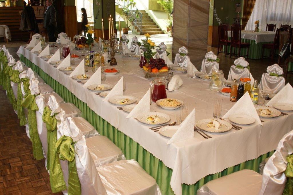 Zajazd Grodek Bujak Robert Naclegi I Restauracja Grodkow  외부 사진
